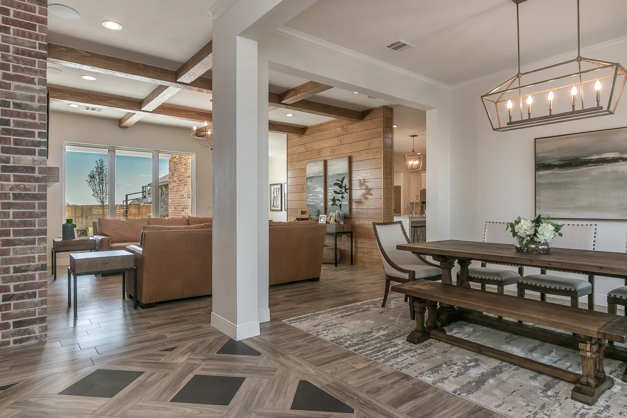 1690-2 - Interior Photo 9