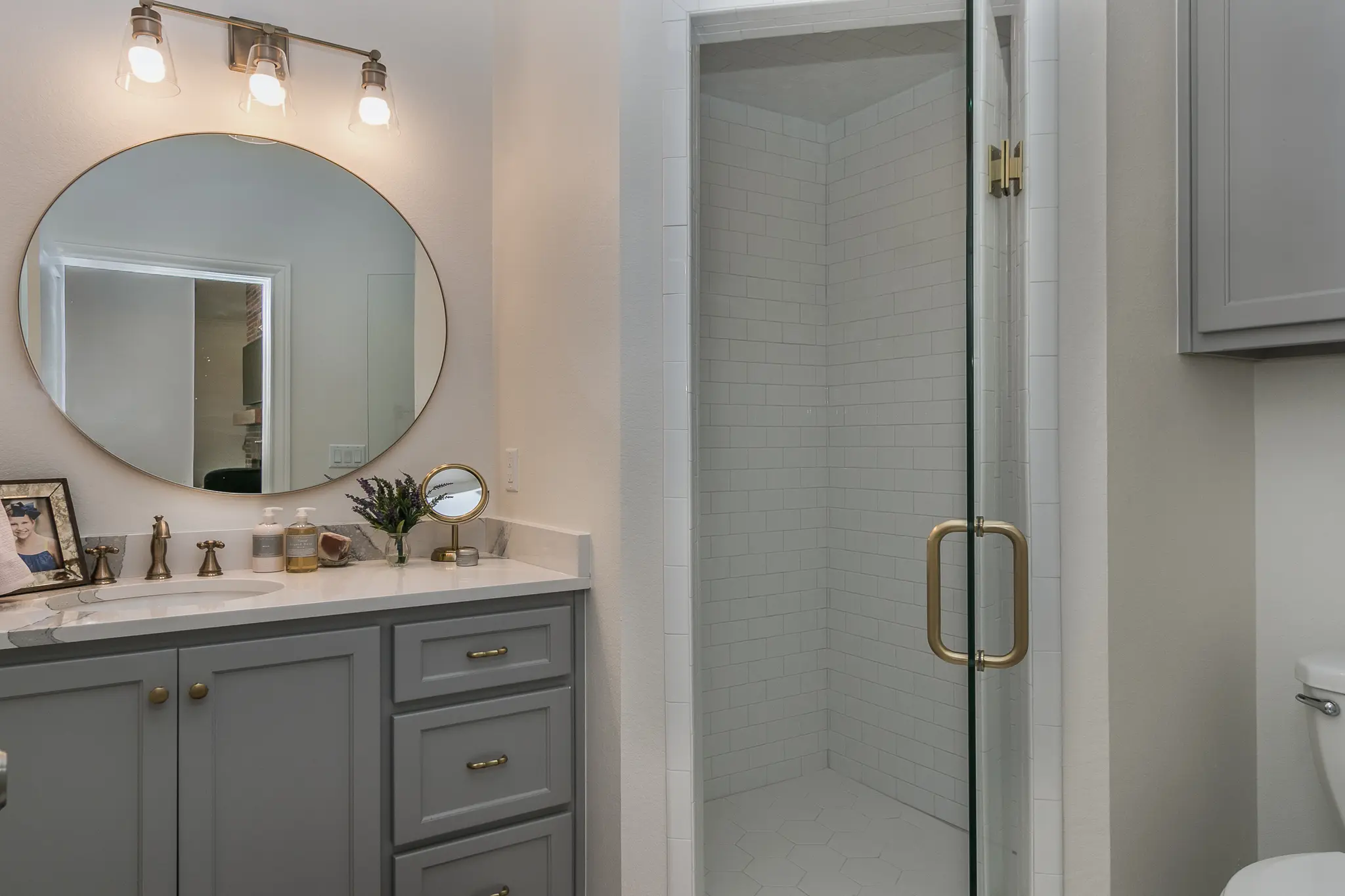 1690-2 - Interior Photo 36