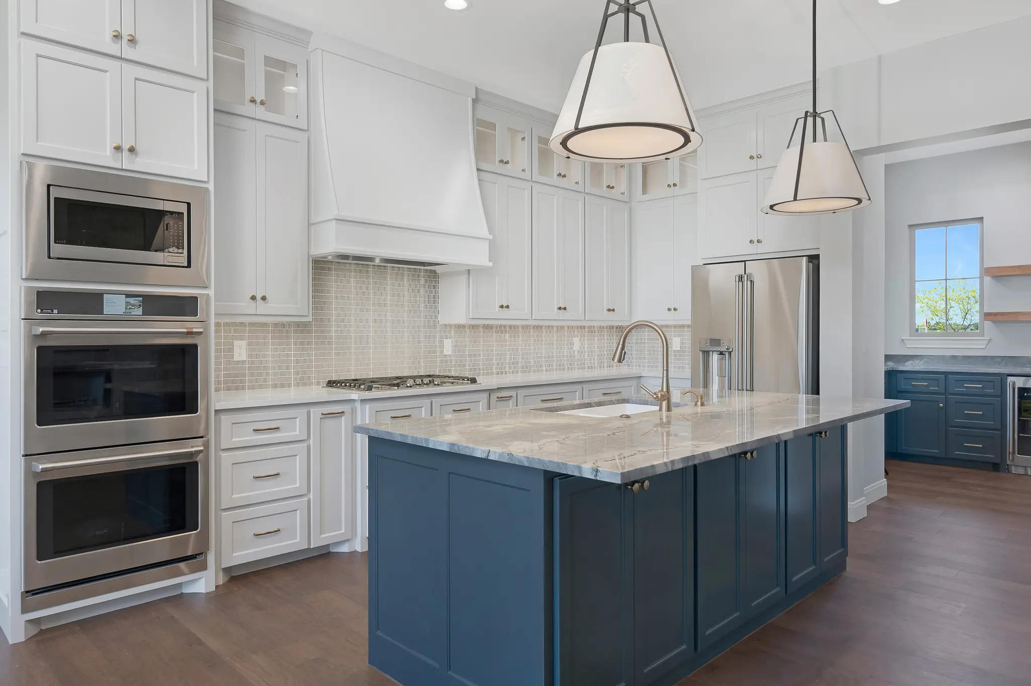 0806-24 - Interior Photo 20