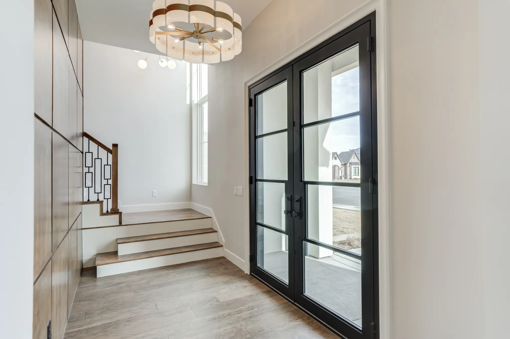 0802-24 - Interior Photo 21