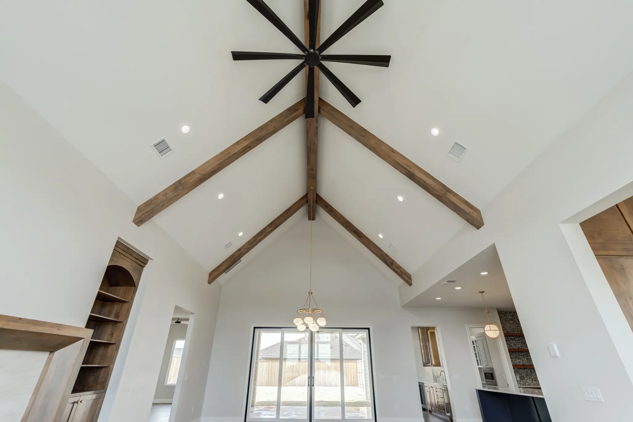 0802-24 - Interior Photo 25