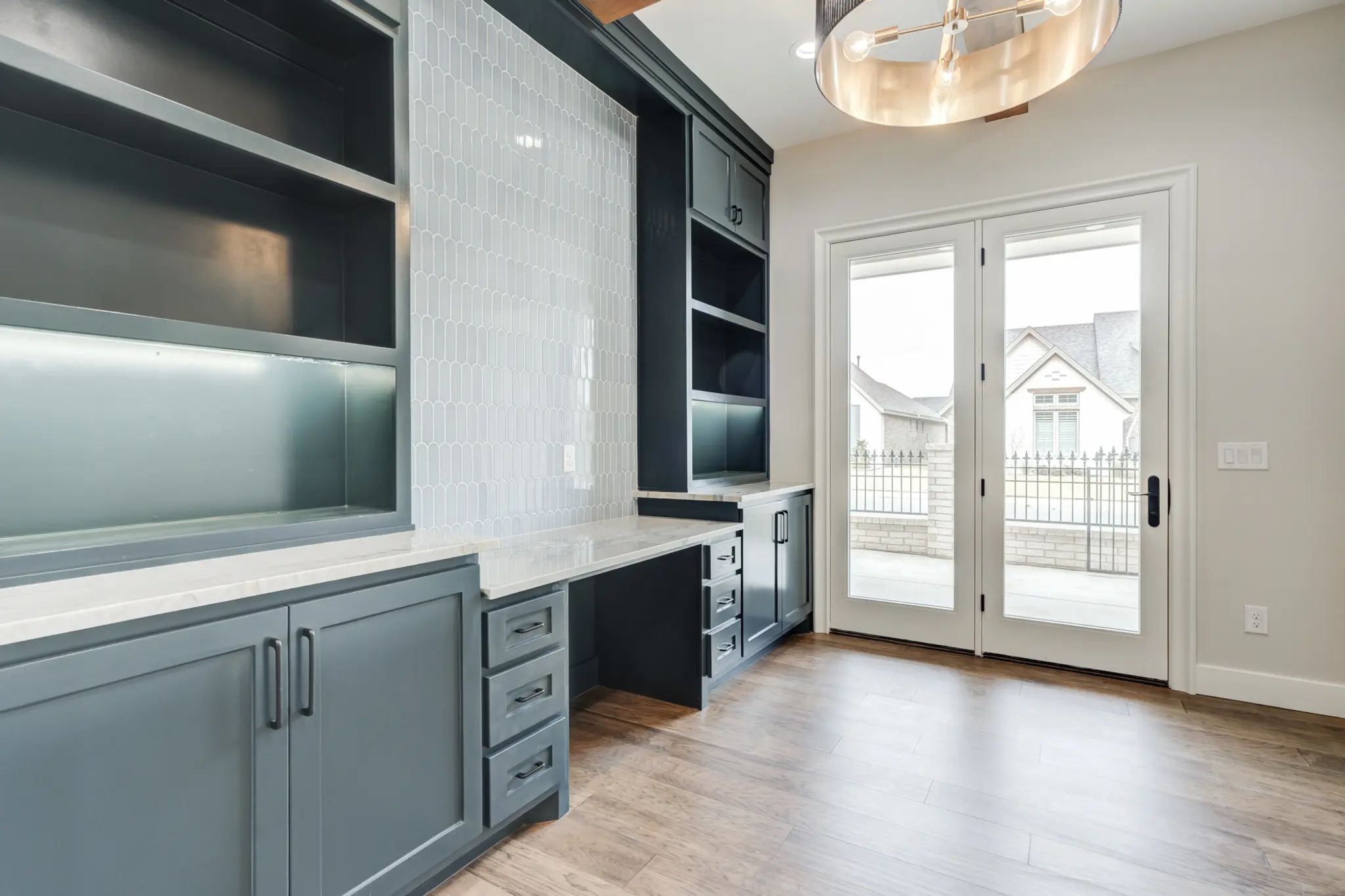 0802-24 - Interior Photo 46