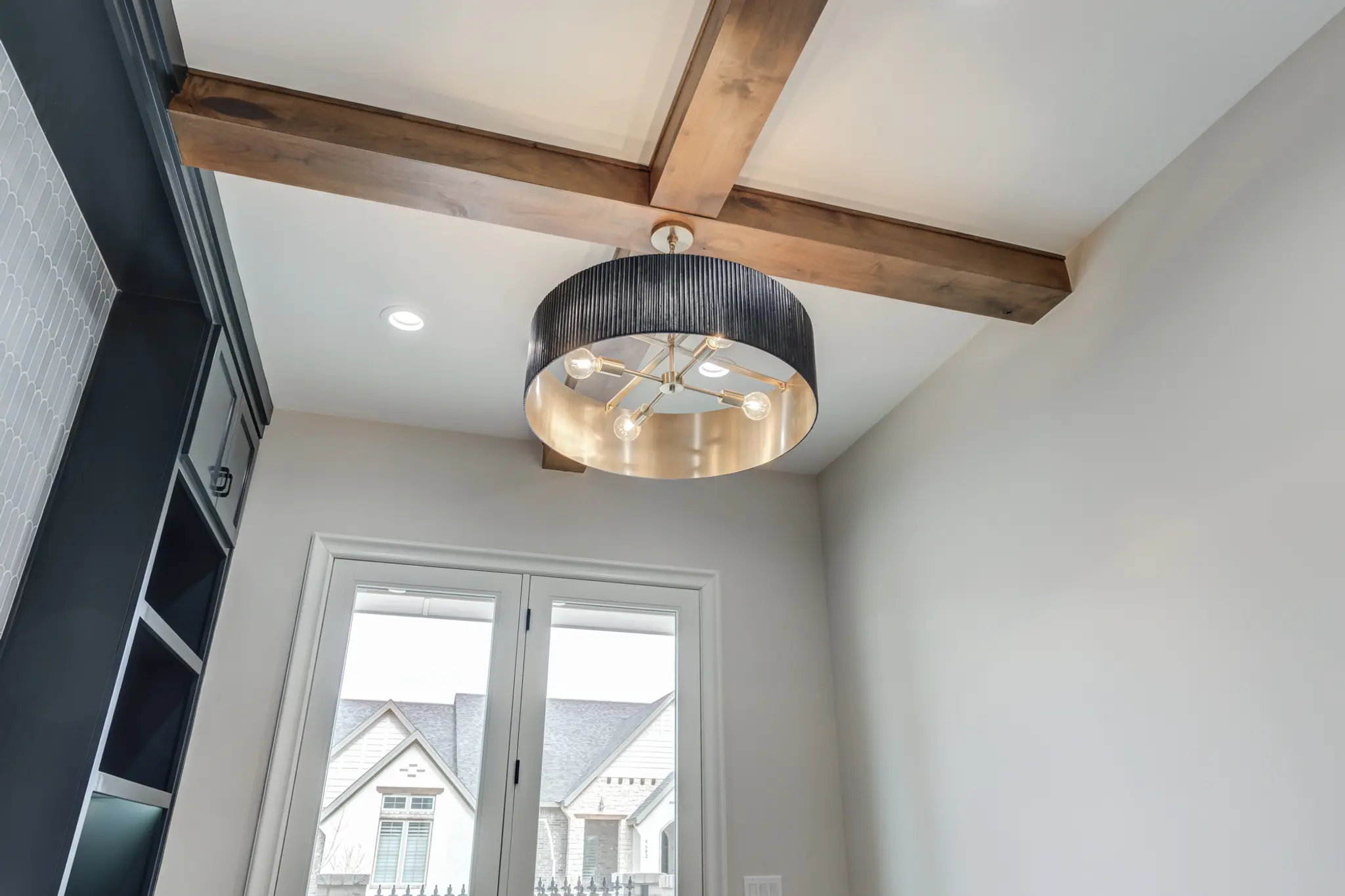 0802-24 - Interior Photo 45