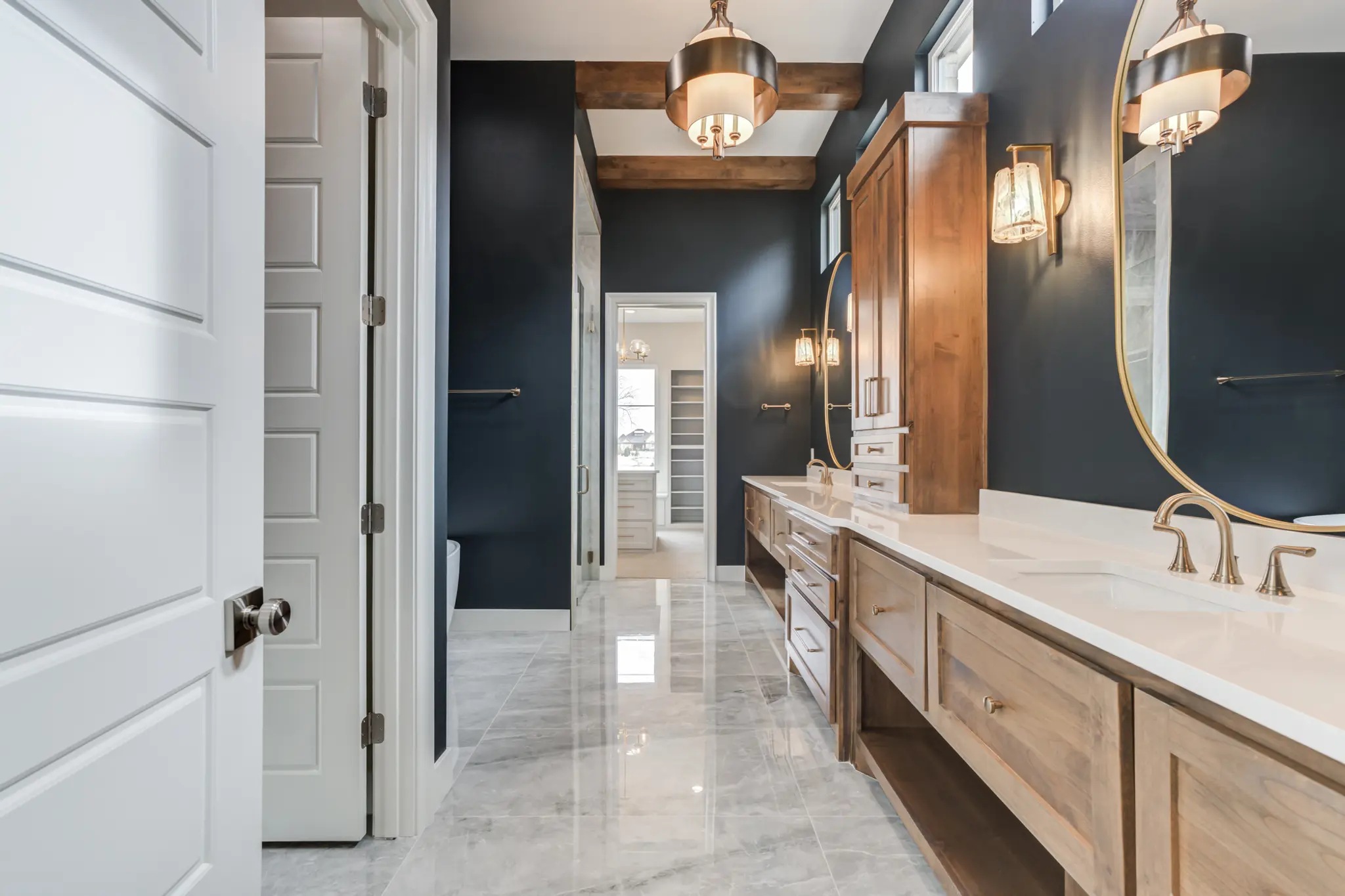 0802-24 - Interior Photo 55