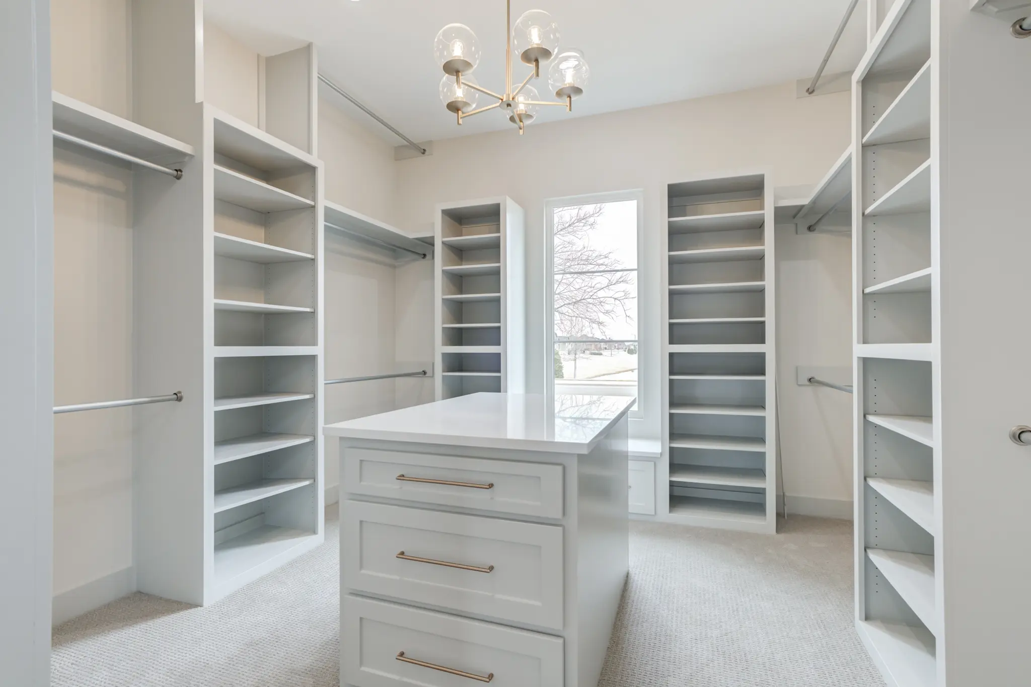 0802-24 - Interior Photo 60