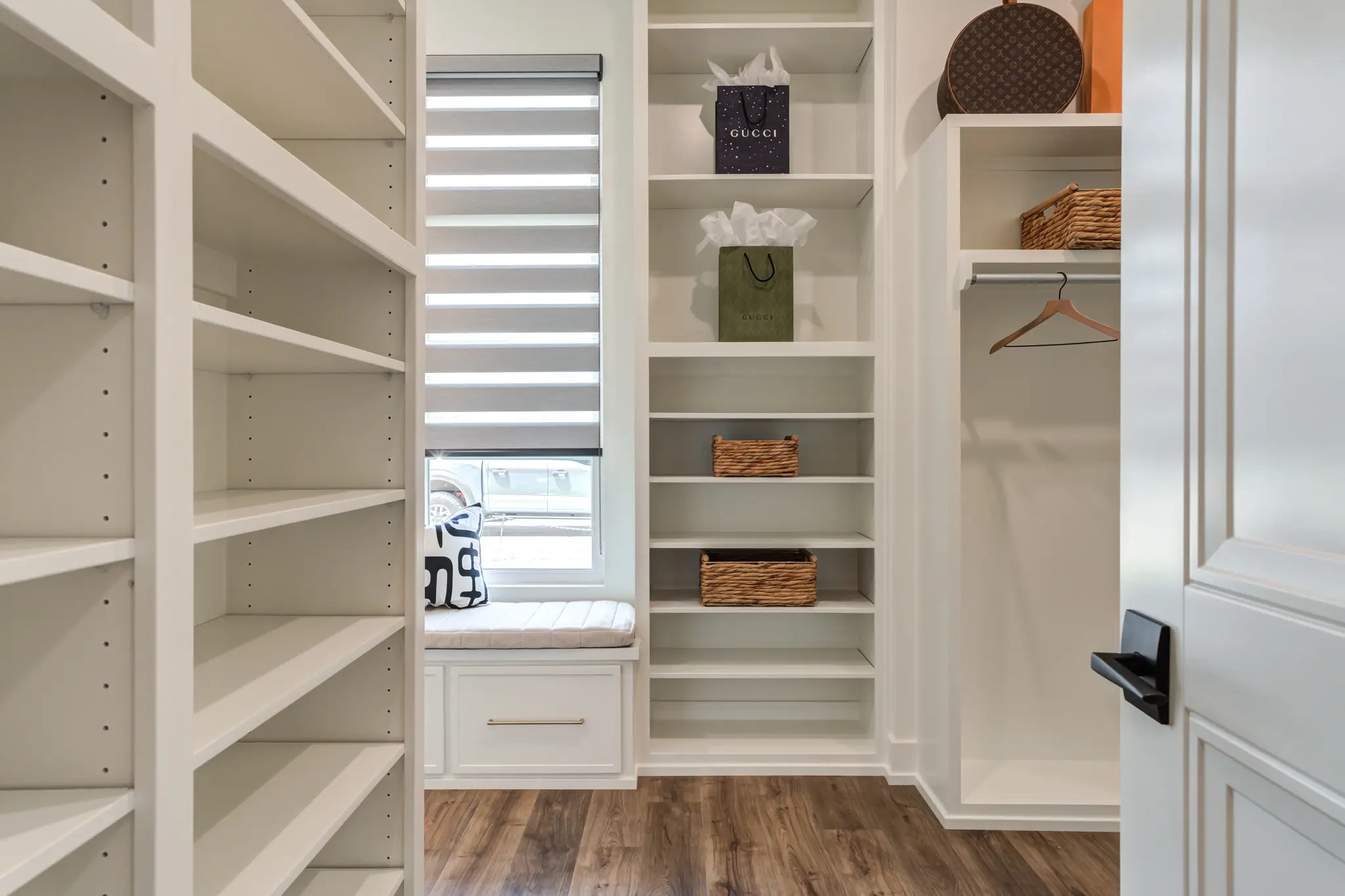 2424 - Interior Photo 55