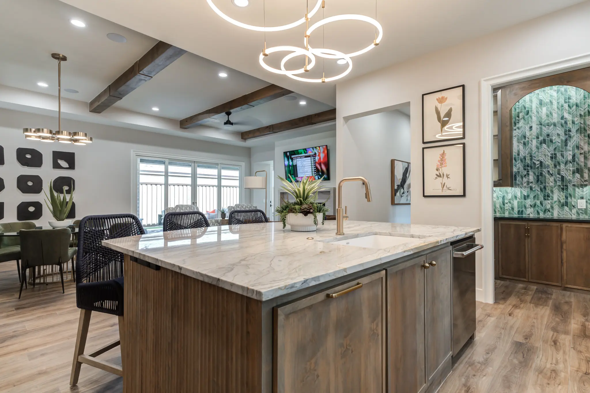 2424 - Interior Photo 27