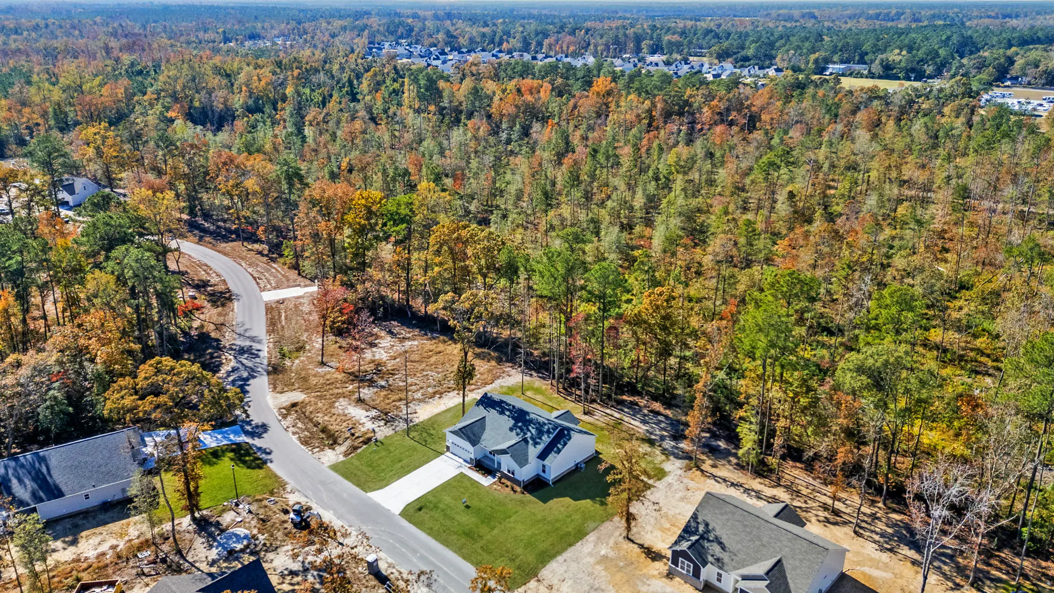 Thumbnail - Hickory Run at River Trace