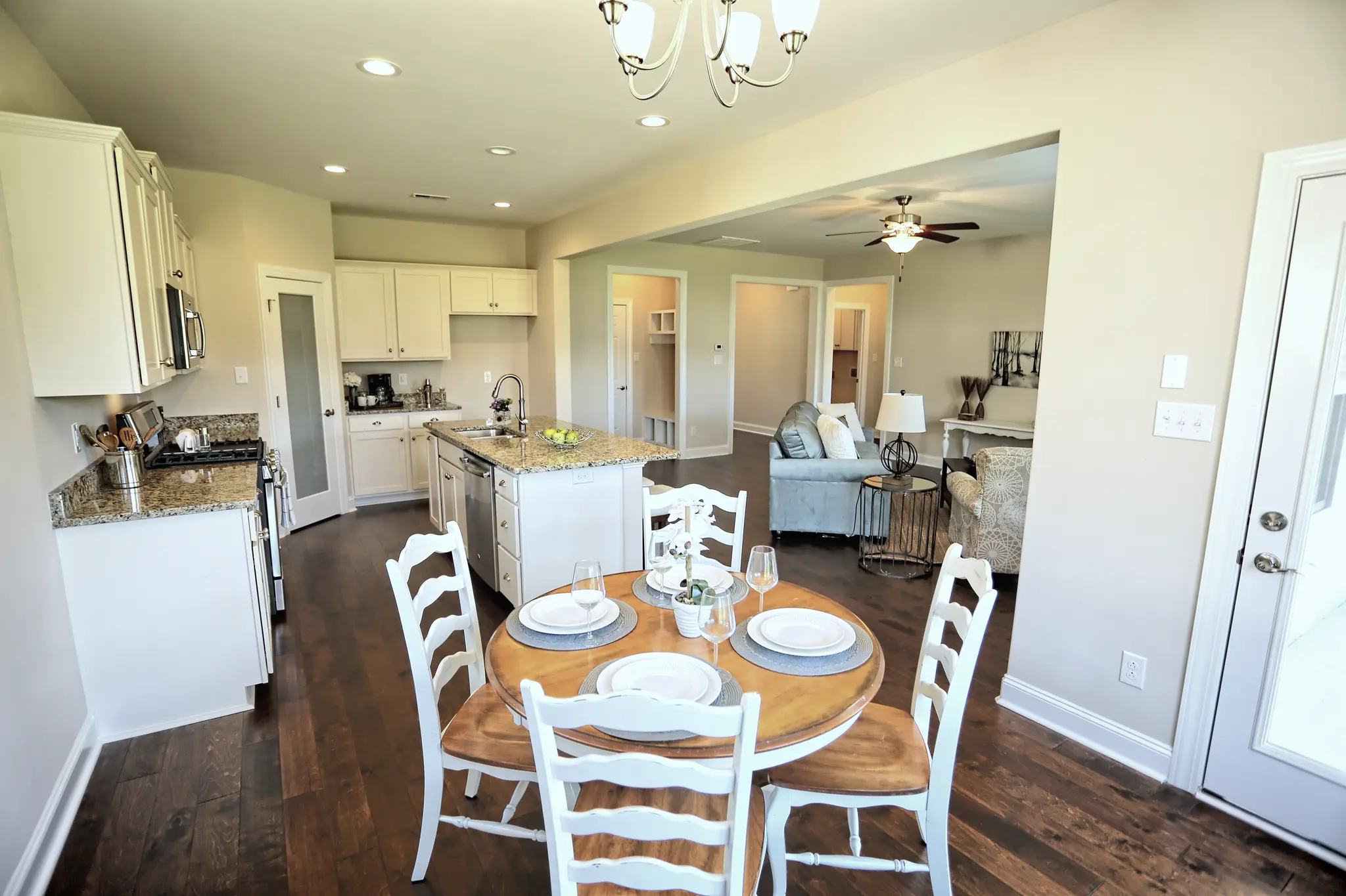 Oxford - Exterior Photo 12