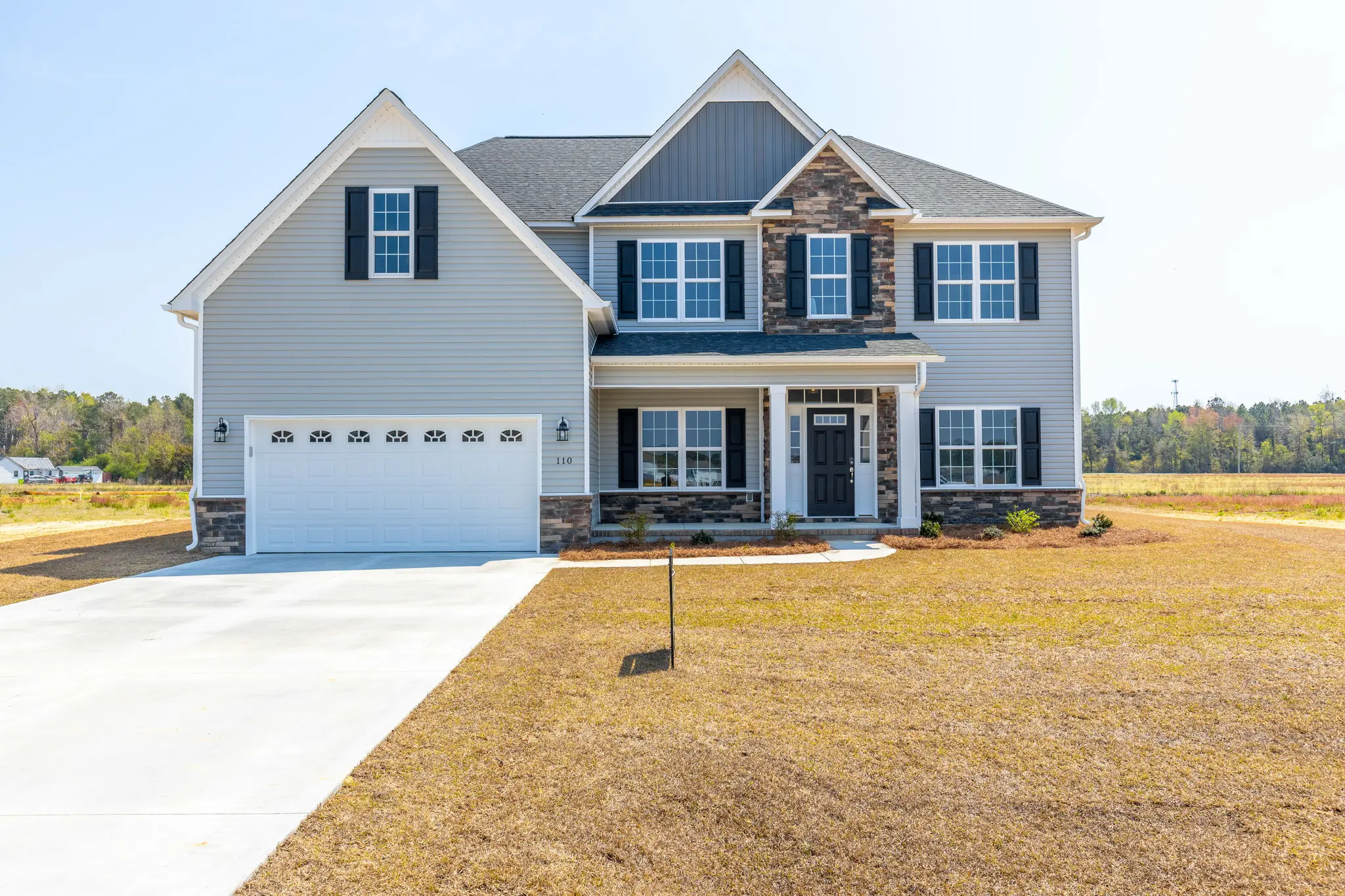 Clayton - Exterior Photo 3