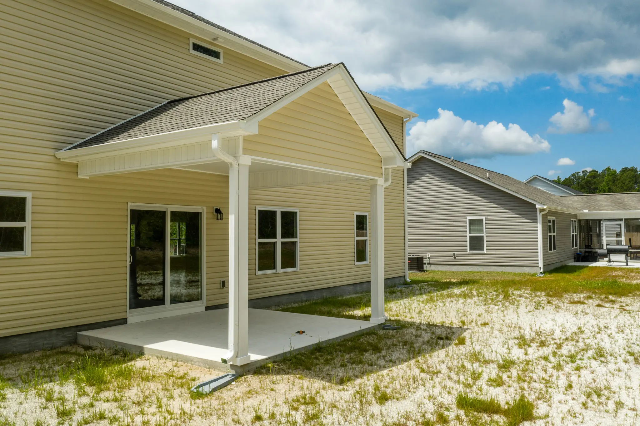 Fairfax - Exterior Photo 8