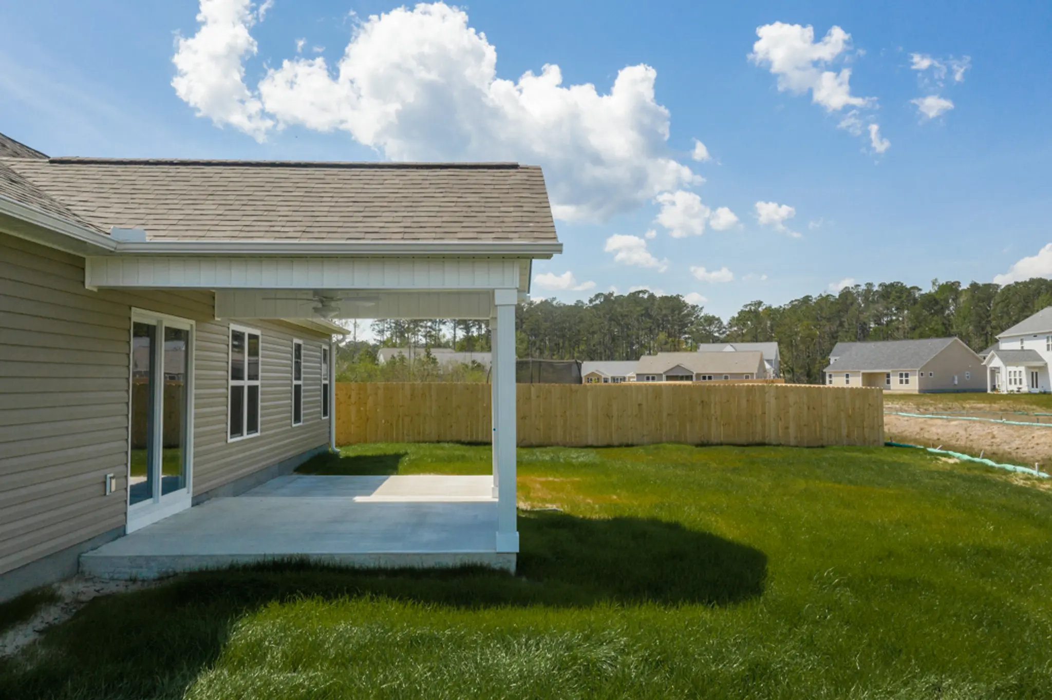 Mason - Exterior Photo 5