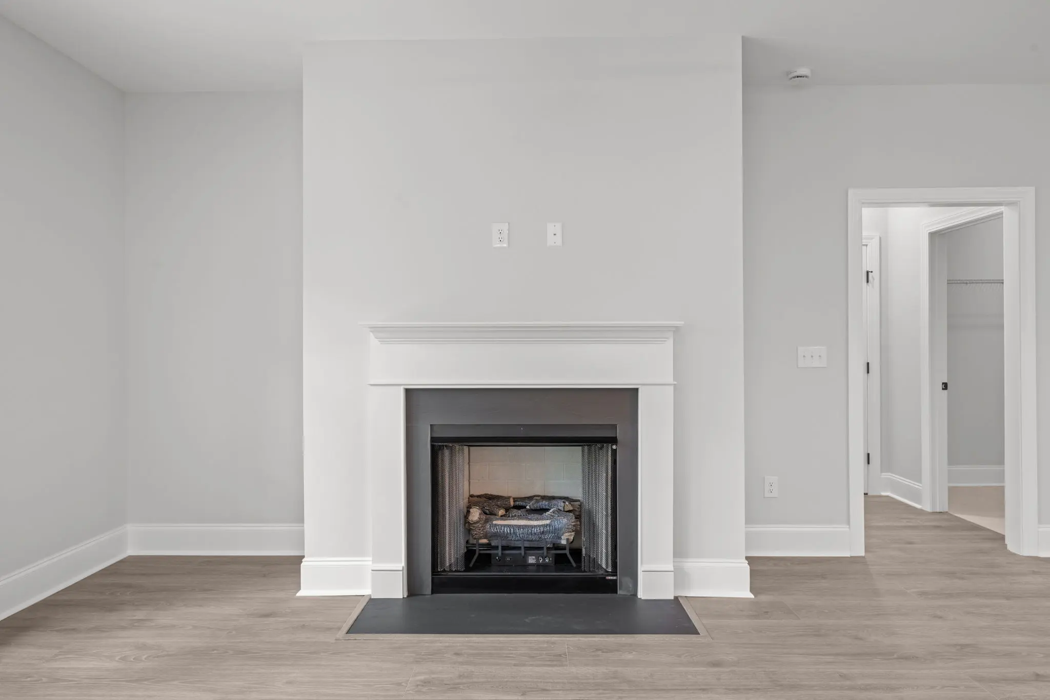 Arlington AP 2207 - Exterior Photo 33