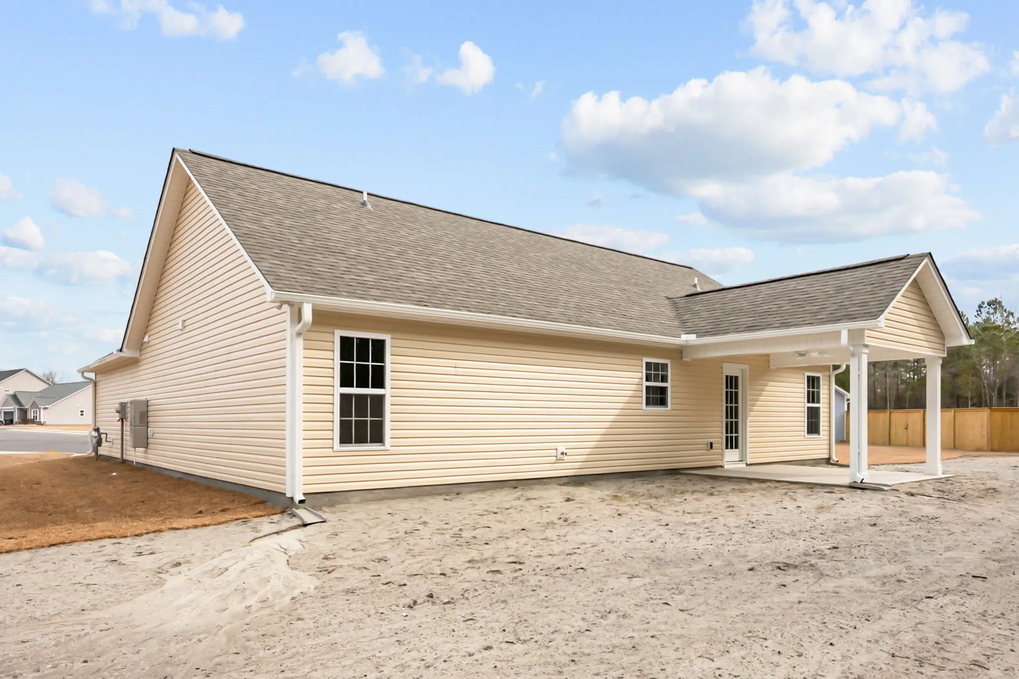 Ryan - Exterior Photo 4