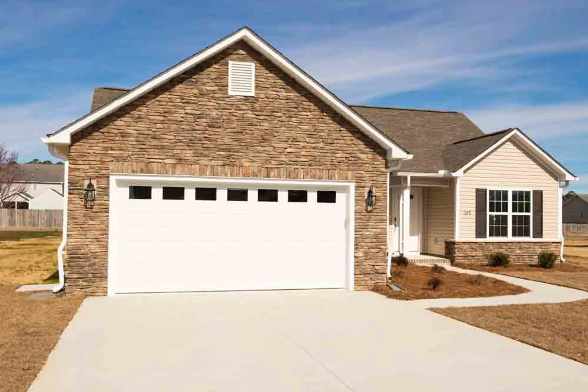 Ryan - Exterior Photo 3