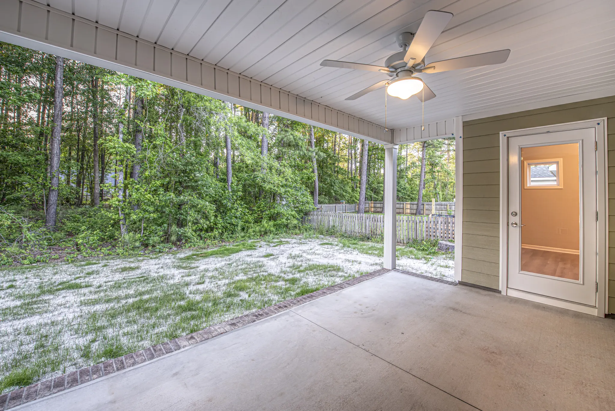 Bayhill - Exterior Photo 4