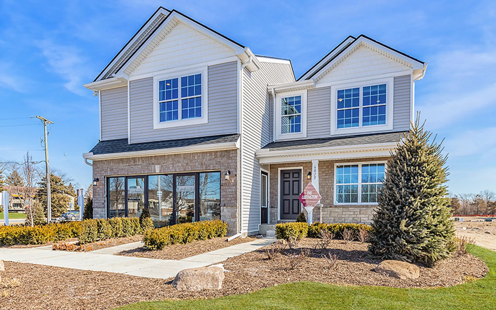 Thumbnail - Majestic Ponds