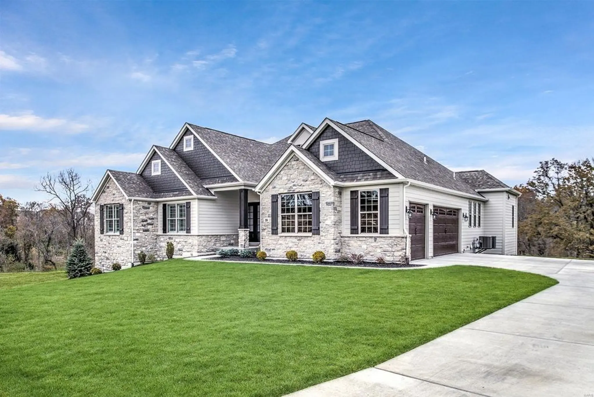 Thumbnail - South Point Estates
