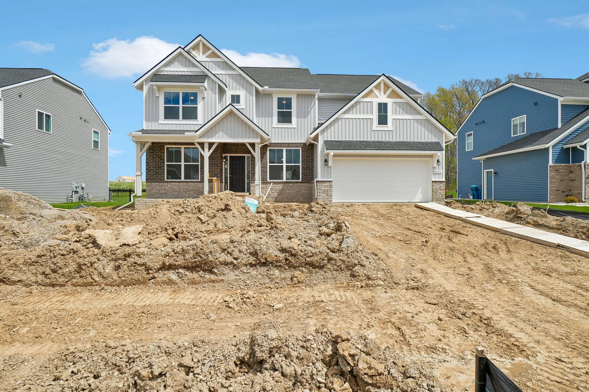 Thumbnail - 16257 Rogan Drive