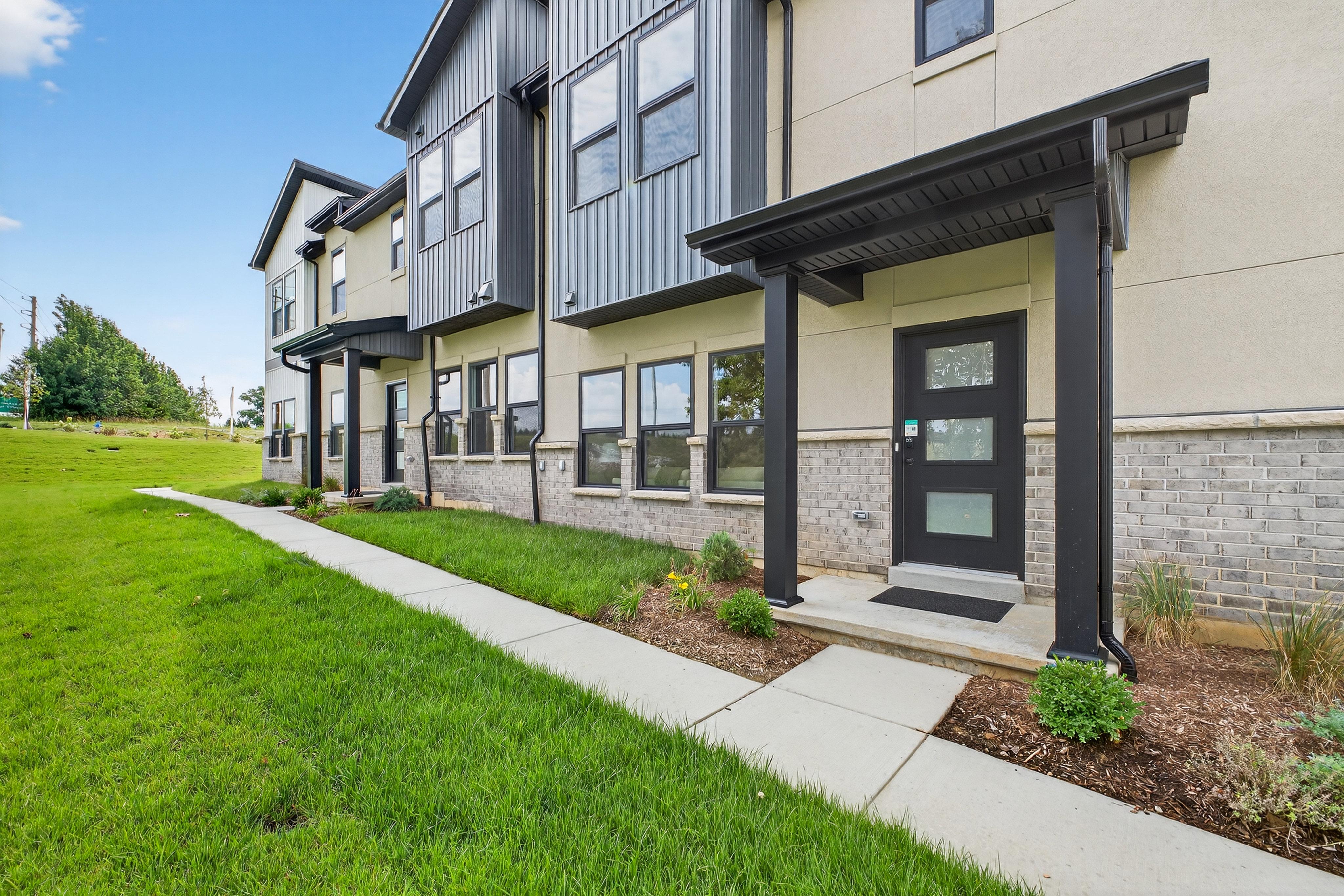 STL Evanston - Exterior Photo 3