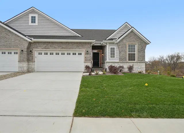 MI Braeburn - Exterior Photo 2