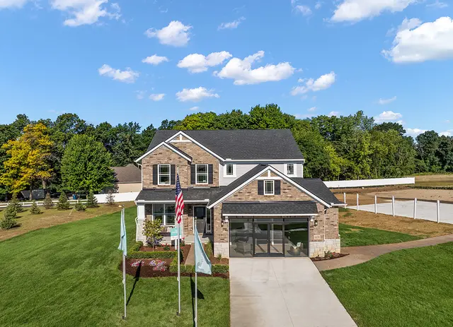 MI Columbia - Exterior Photo 2