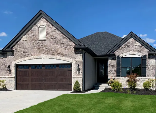 STL Berkshire II - Exterior Photo 2