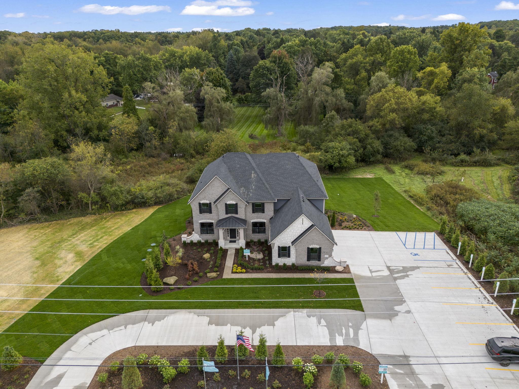 MI Charleston - Exterior Photo 4