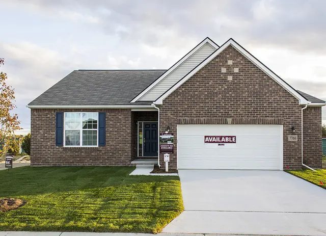 MI Brooke - Exterior Photo 2