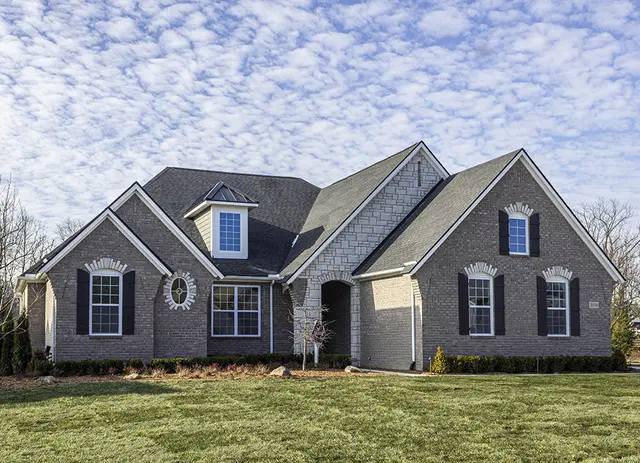 MI Fullerton - Exterior Photo 2