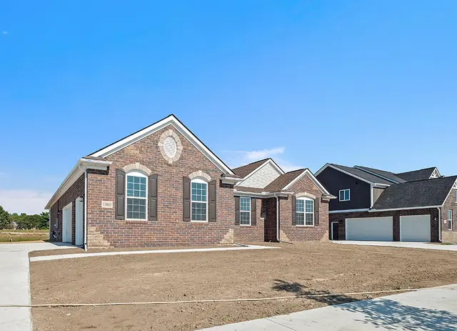 MI Oxford - Exterior Photo 3