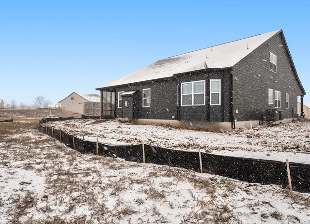 STL Rochester - Exterior Photo 5