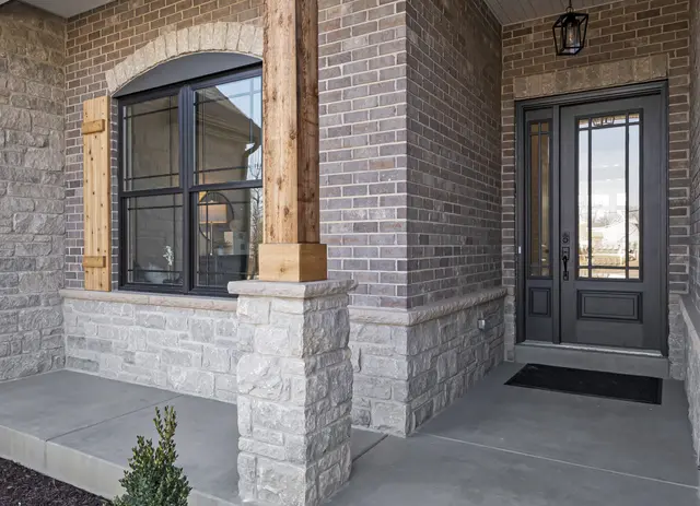 STL Savannah - Exterior Photo 3