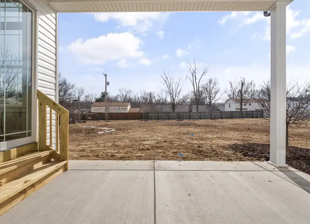 STL Savannah - Exterior Photo 5