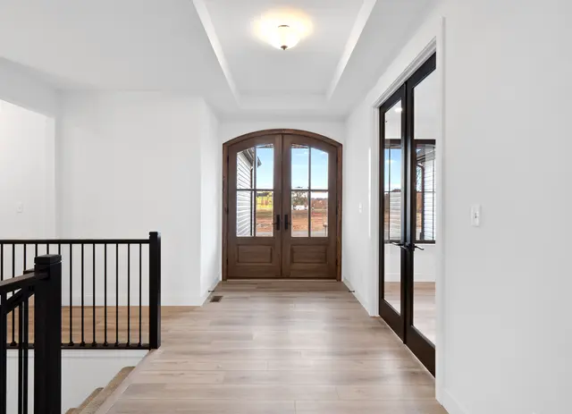 COMO Redwood II - Interior Photo 5