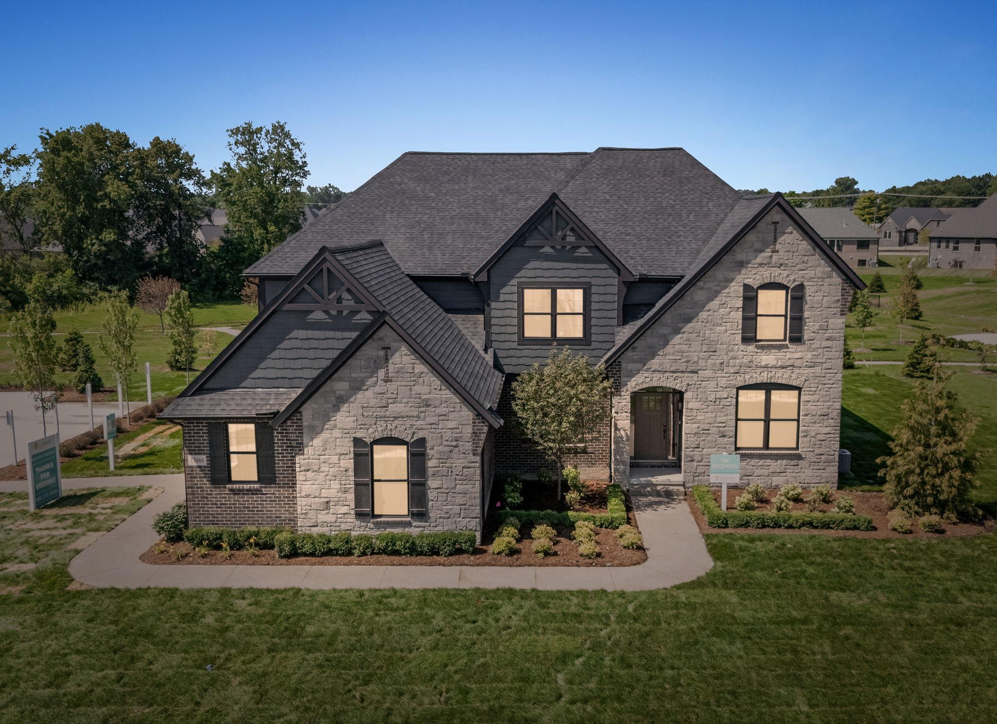 MI Sequoia - Exterior Photo 4