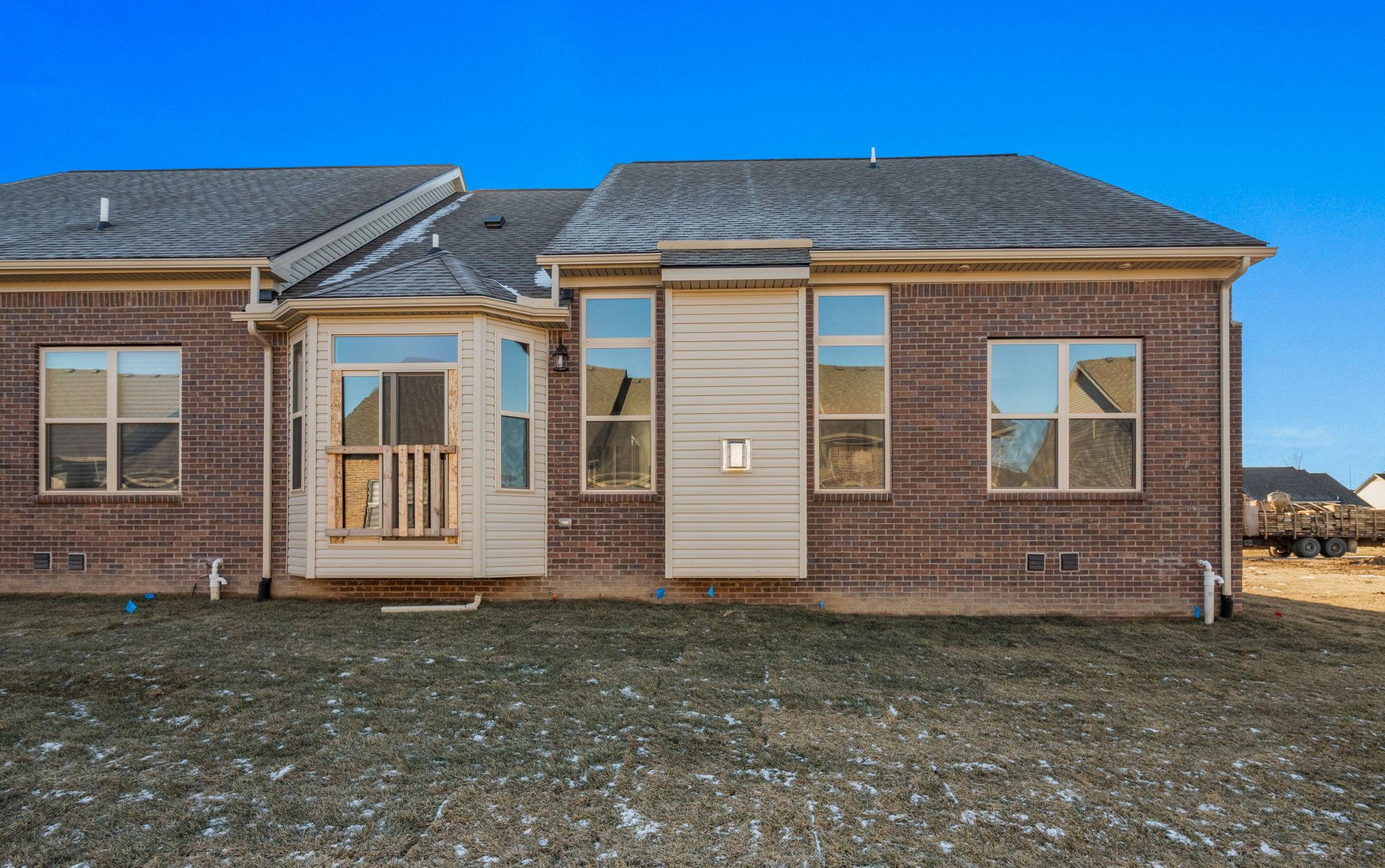 MI Bradbury - Exterior Photo 3