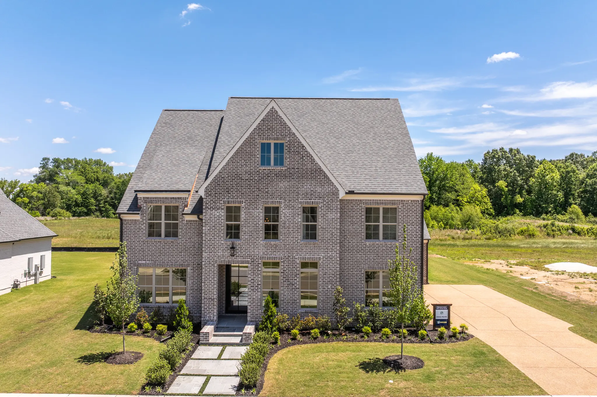 Thumbnail - 1208 Pipit Drive