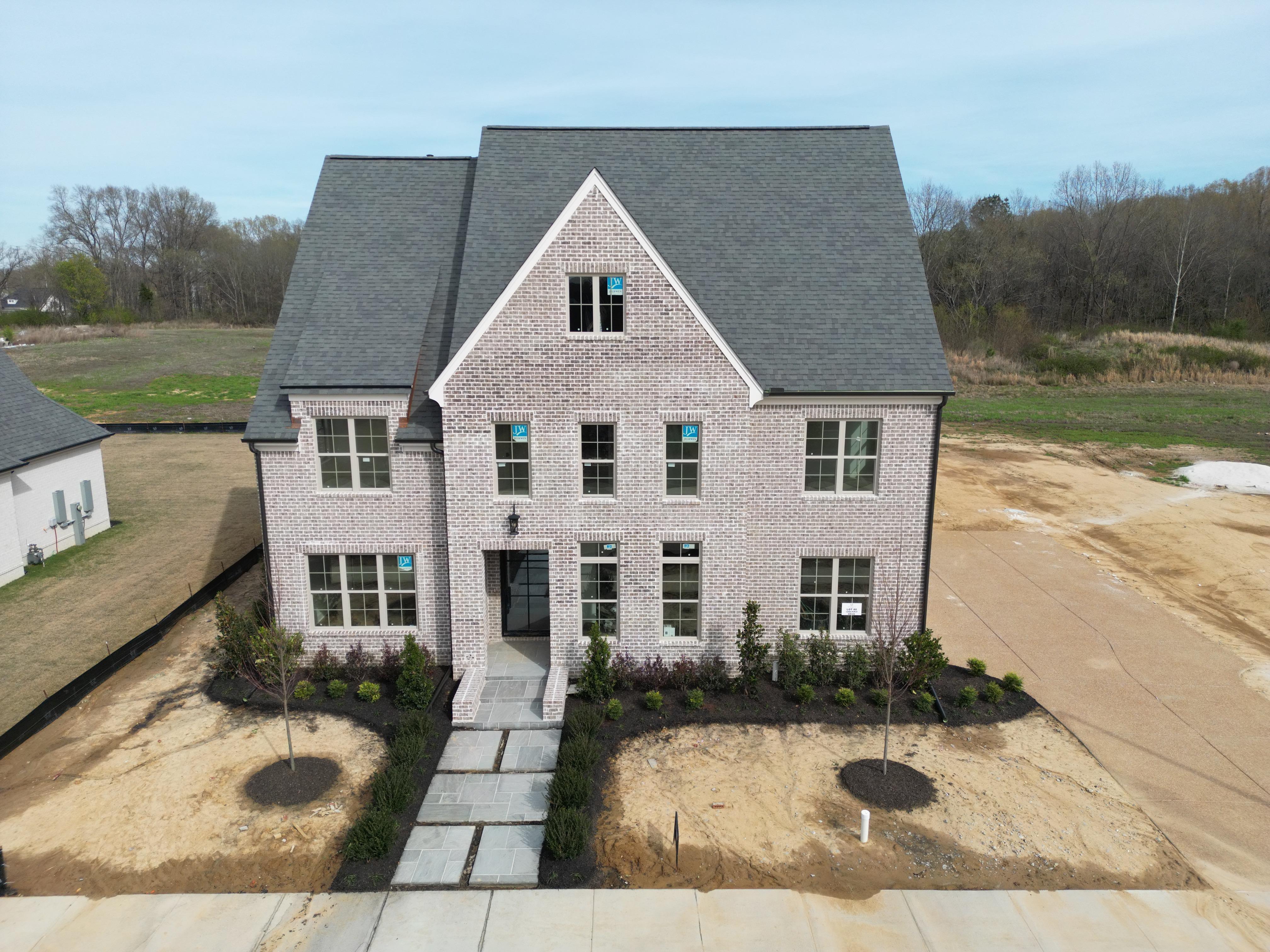 Thumbnail - 1208 Pipit Drive