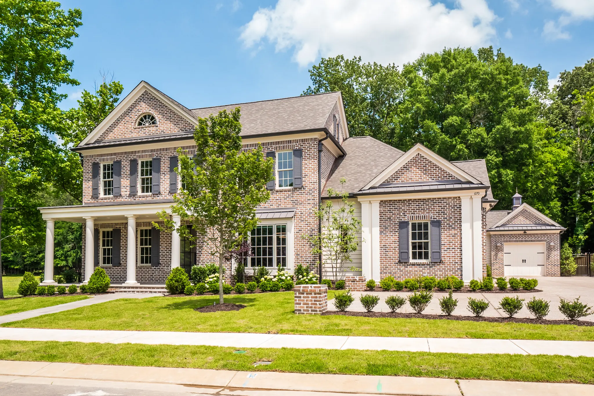 Georgian Home in Shepherd's Creek