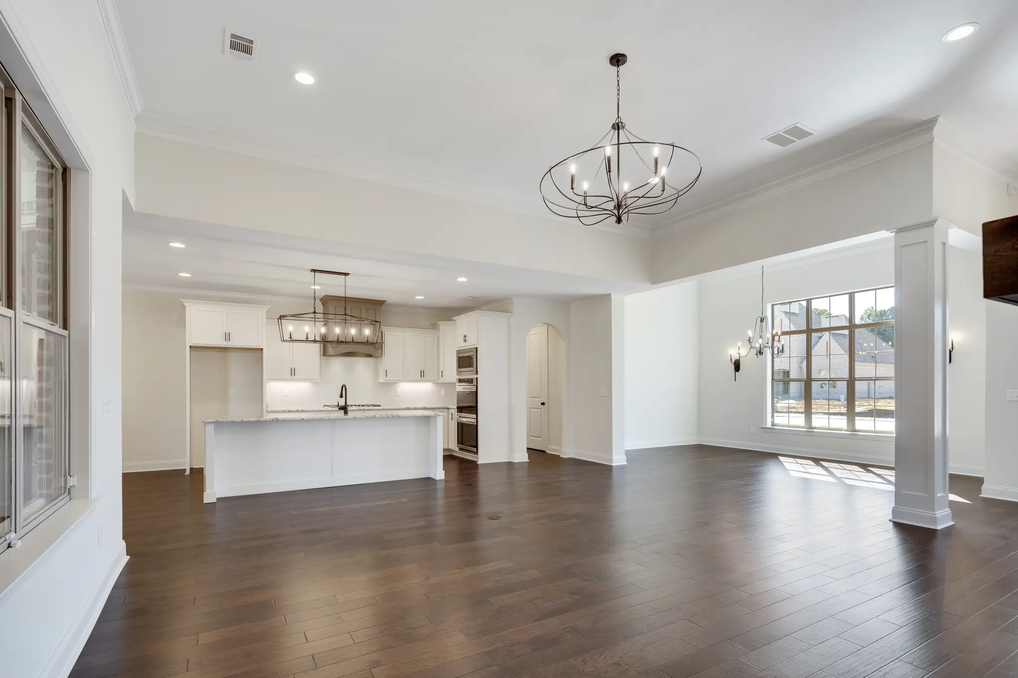 Angela Marie I - Interior Photo 24