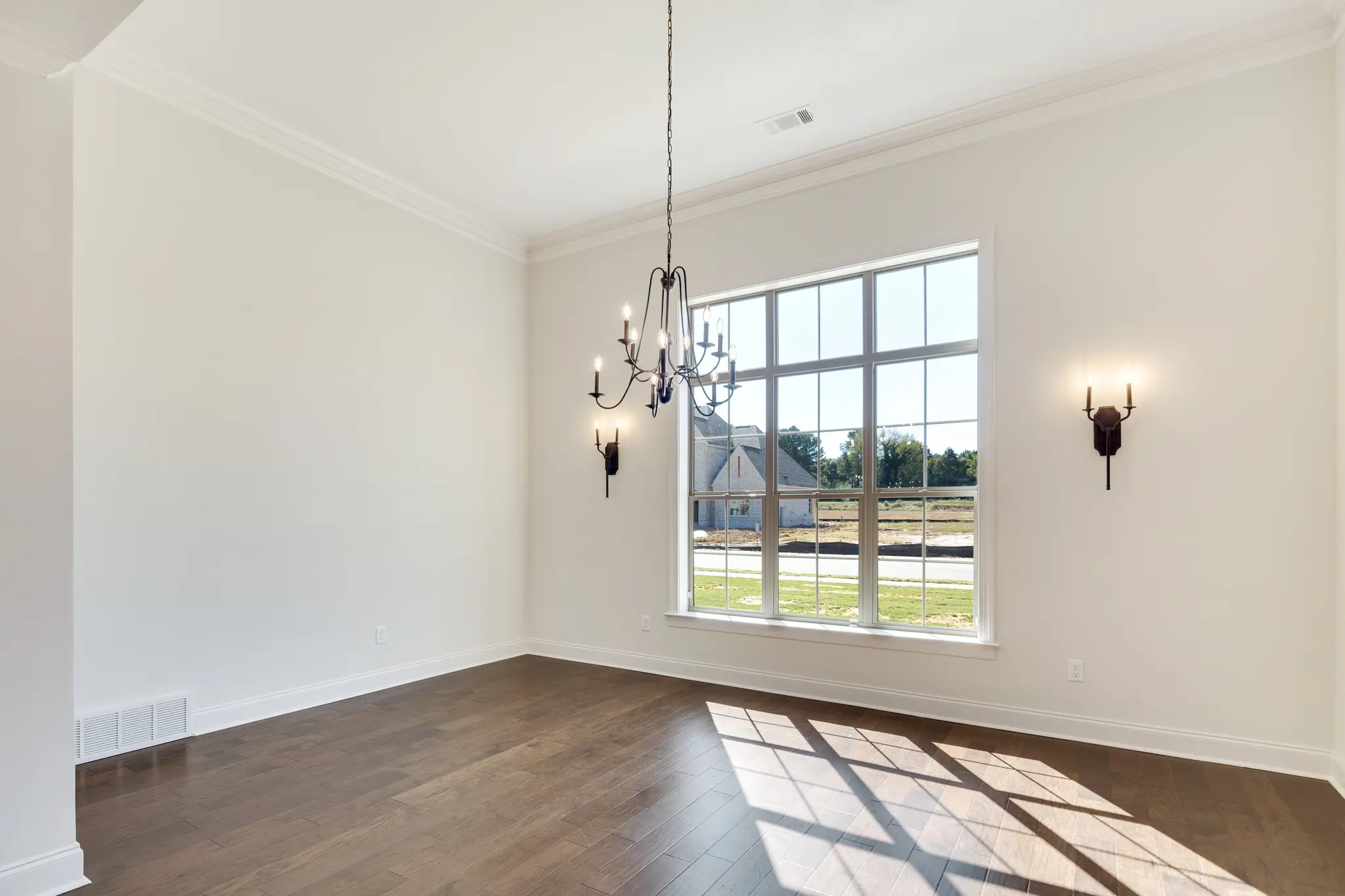 Angela Marie I - Interior Photo 23