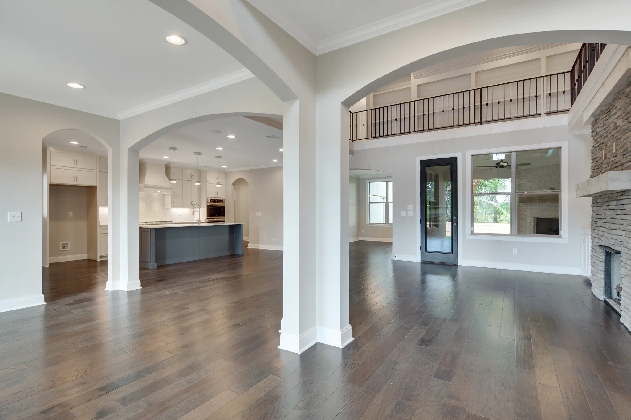 Bennett - Interior Photo 10