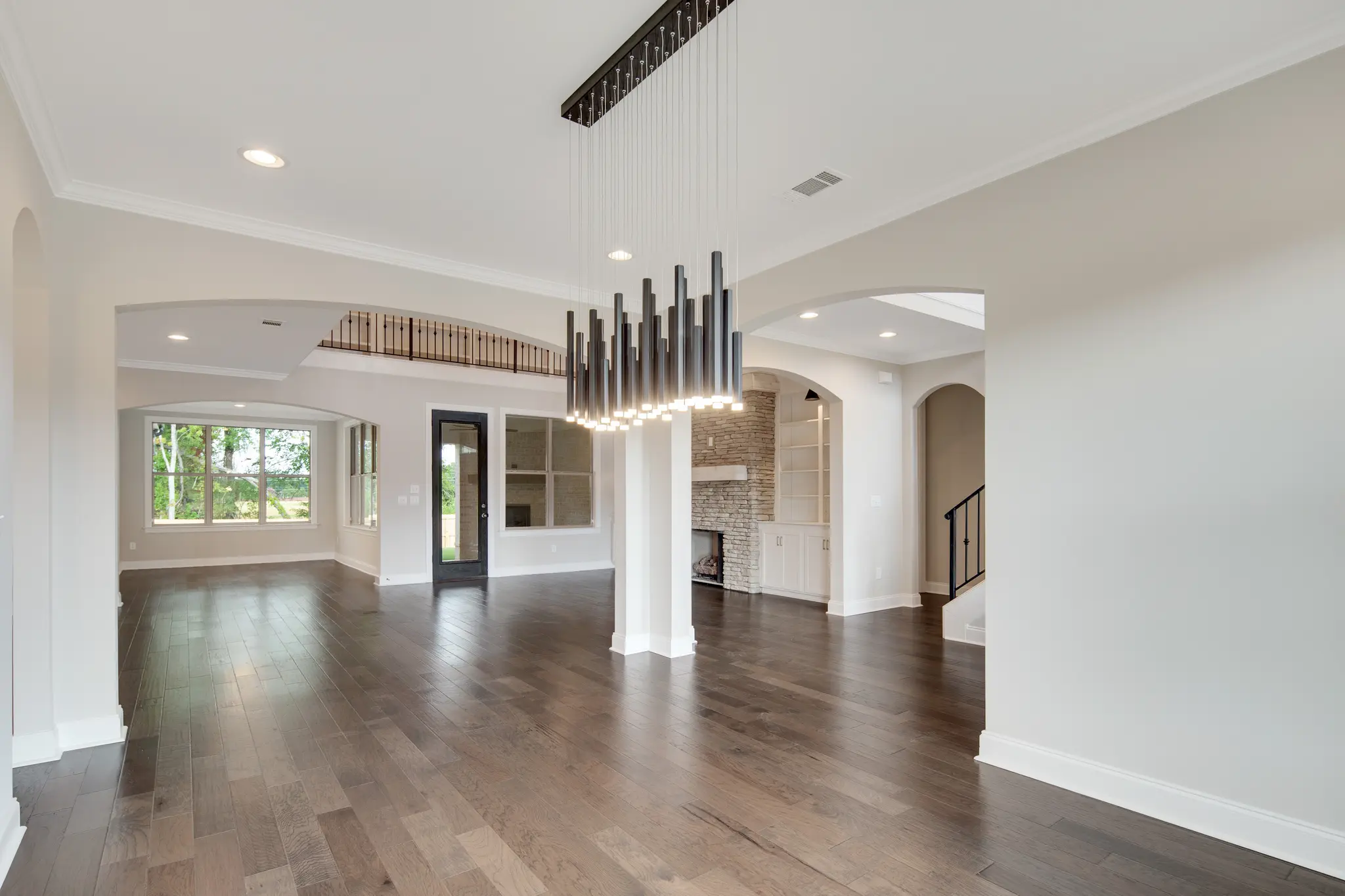 Bennett - Interior Photo 13