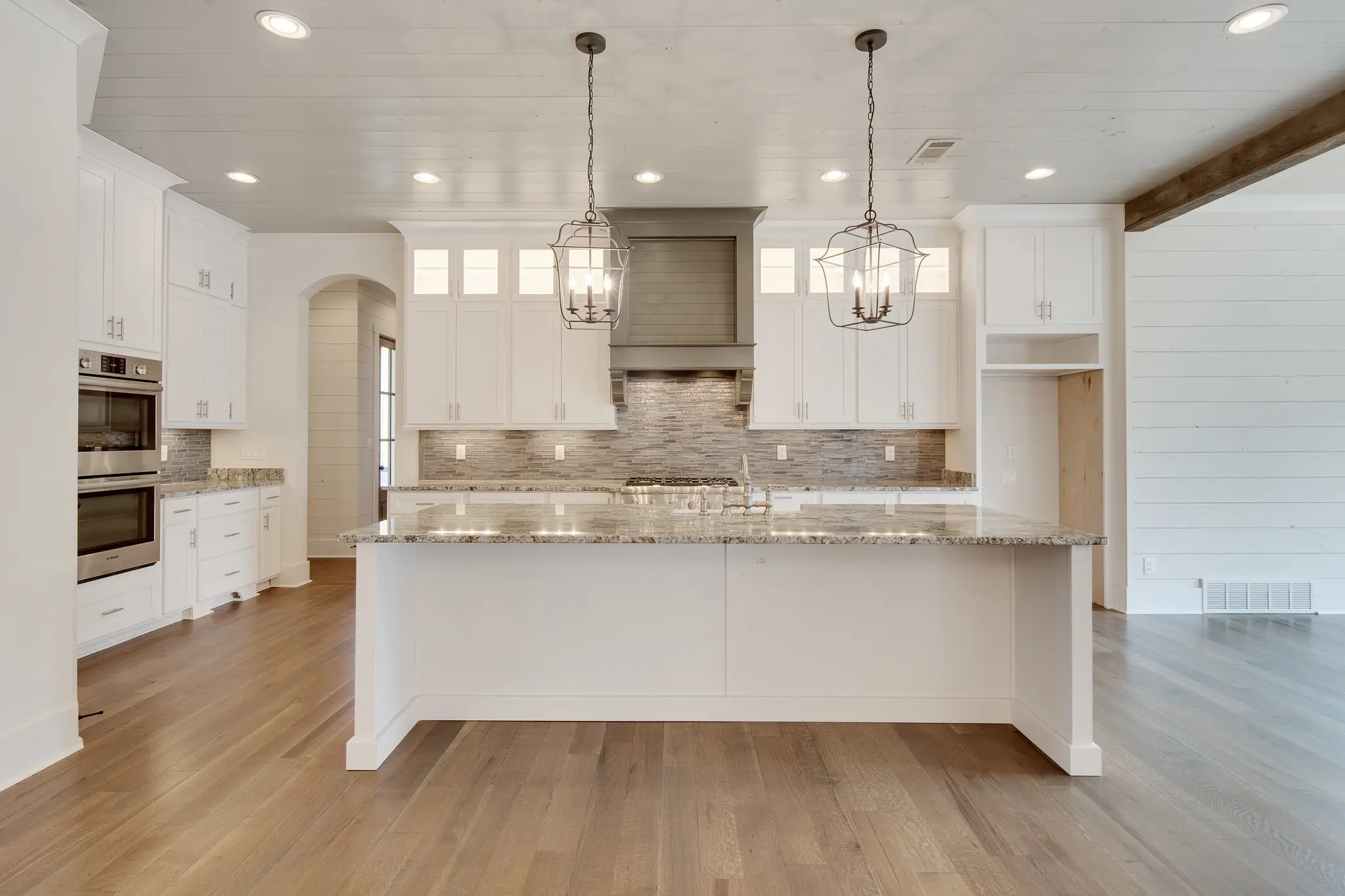 Rennes - Interior Photo 15