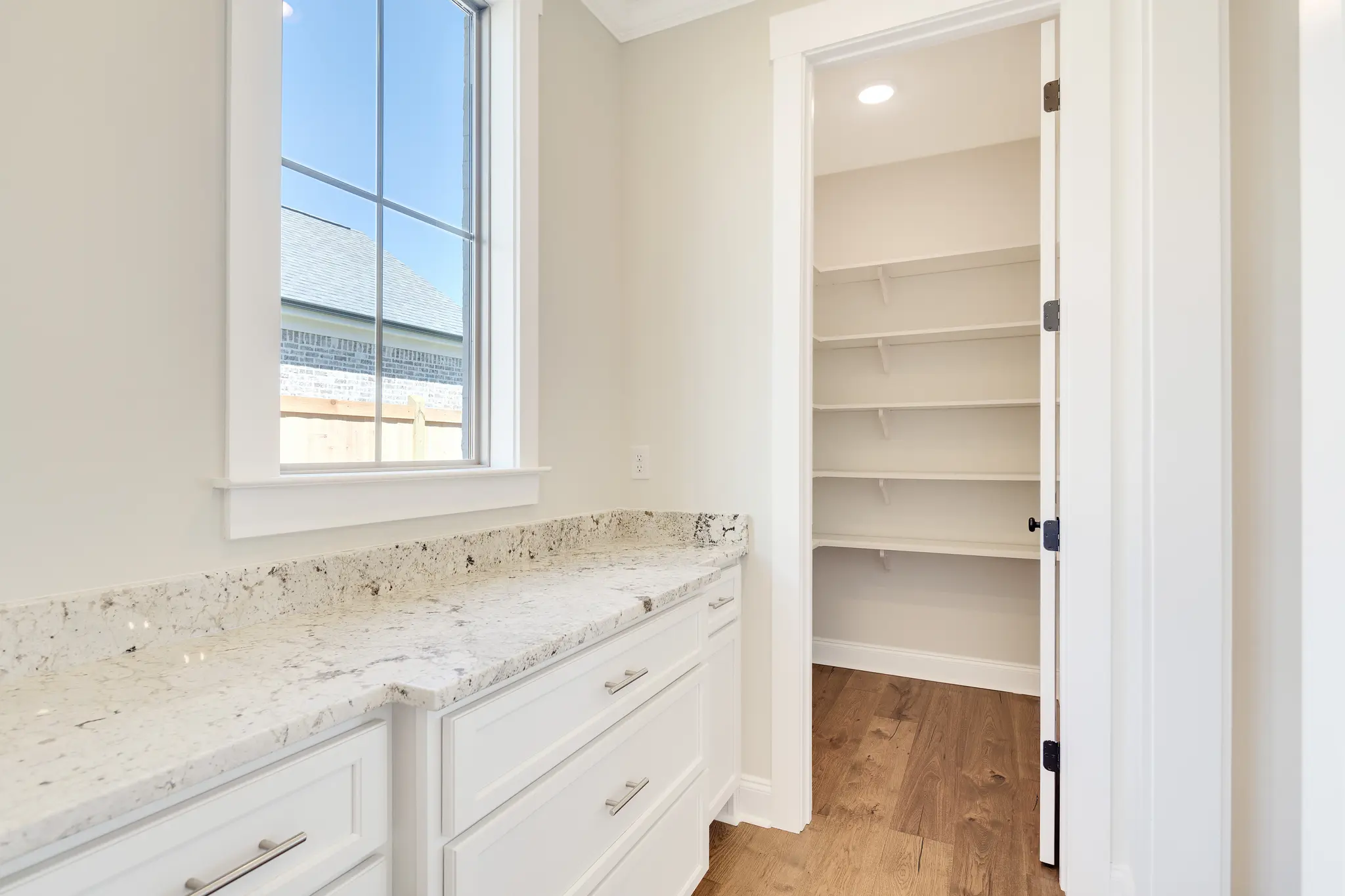 Latham Farmhouse - Interior Photo 10