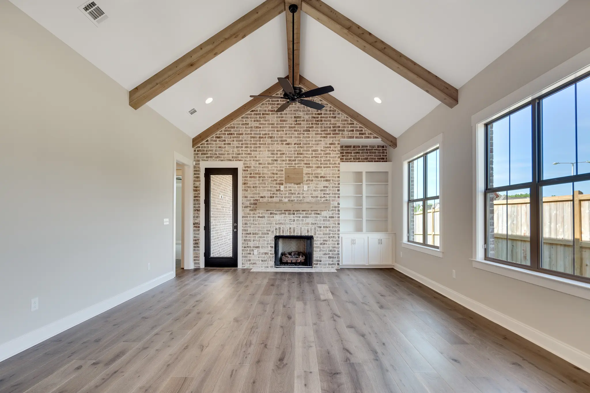 Magnolia Cottage - Interior Photo 12