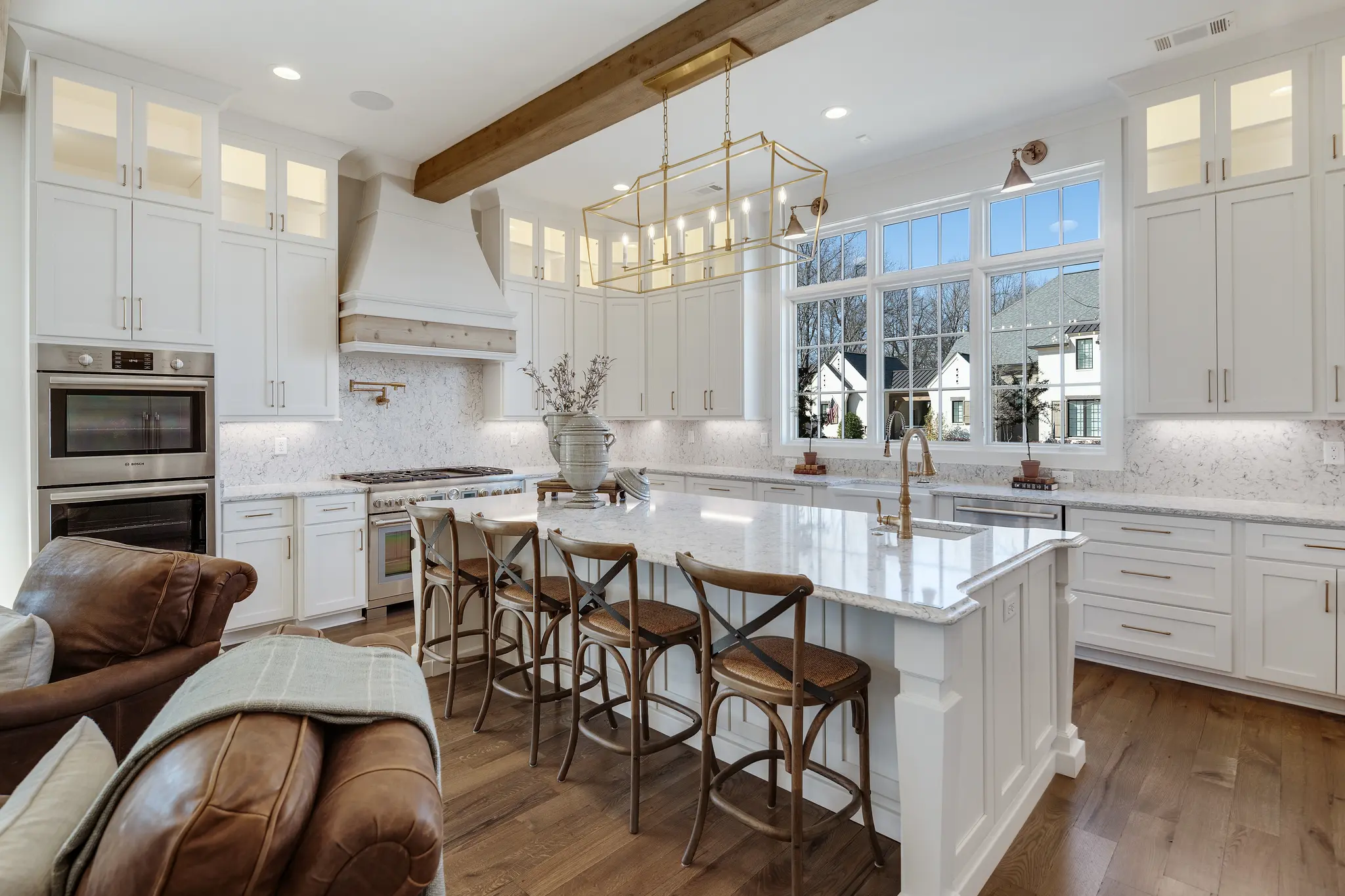 Meiomi - Interior Photo 14