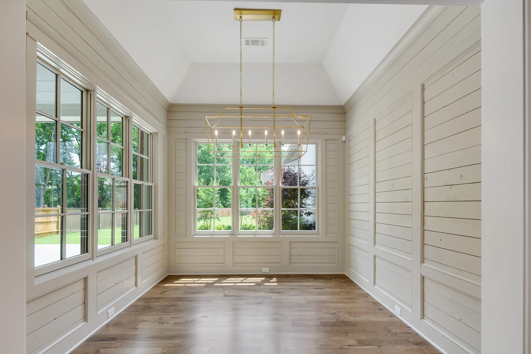 Chalet - Interior Photo 29