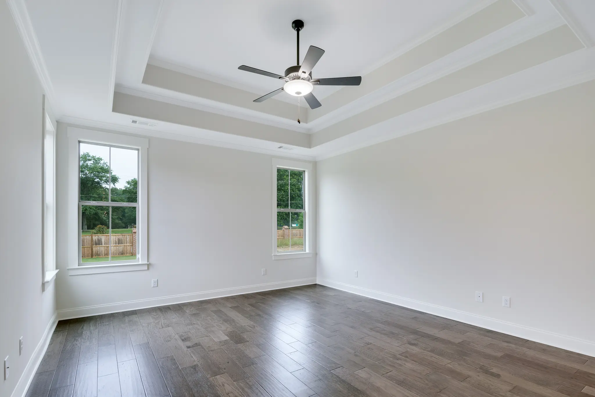 Cypress Farmhouse - Interior Photo 12